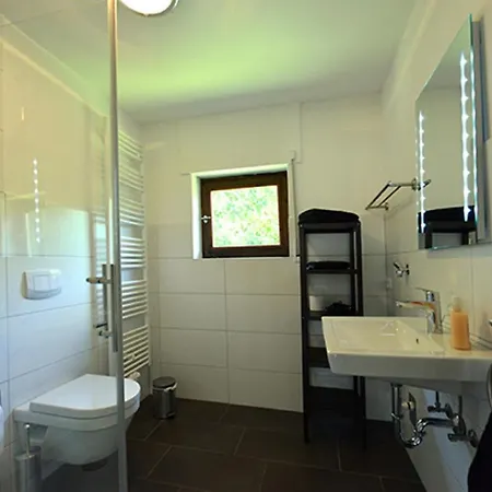 Apartment New York, Paris, London & Berlin *